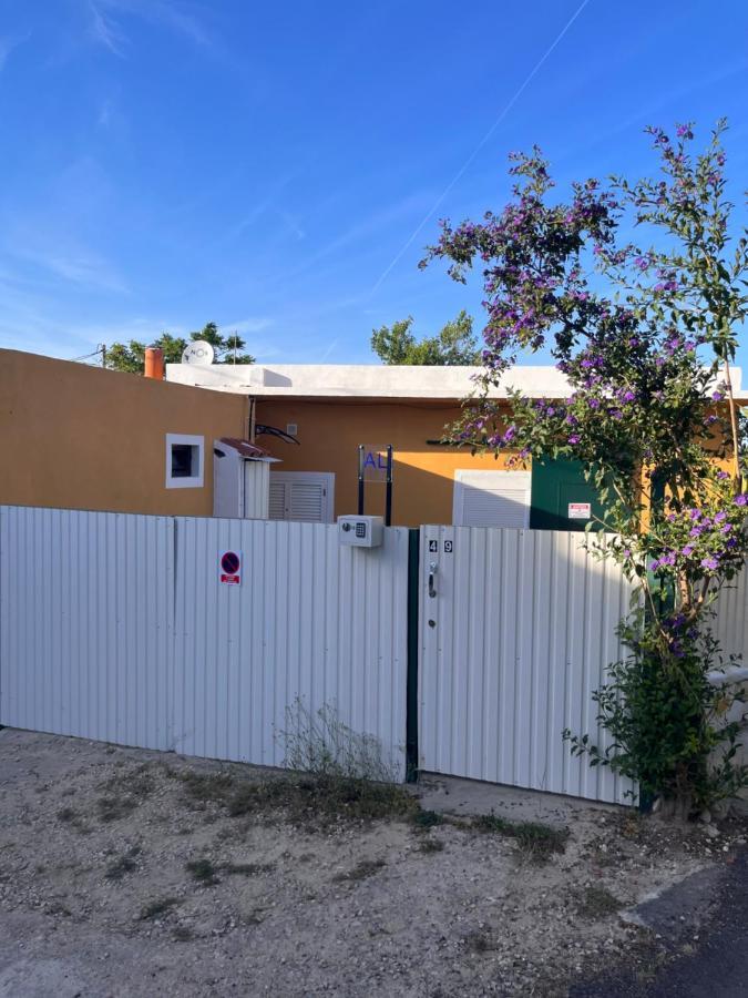 Holiday home Casa Amarela